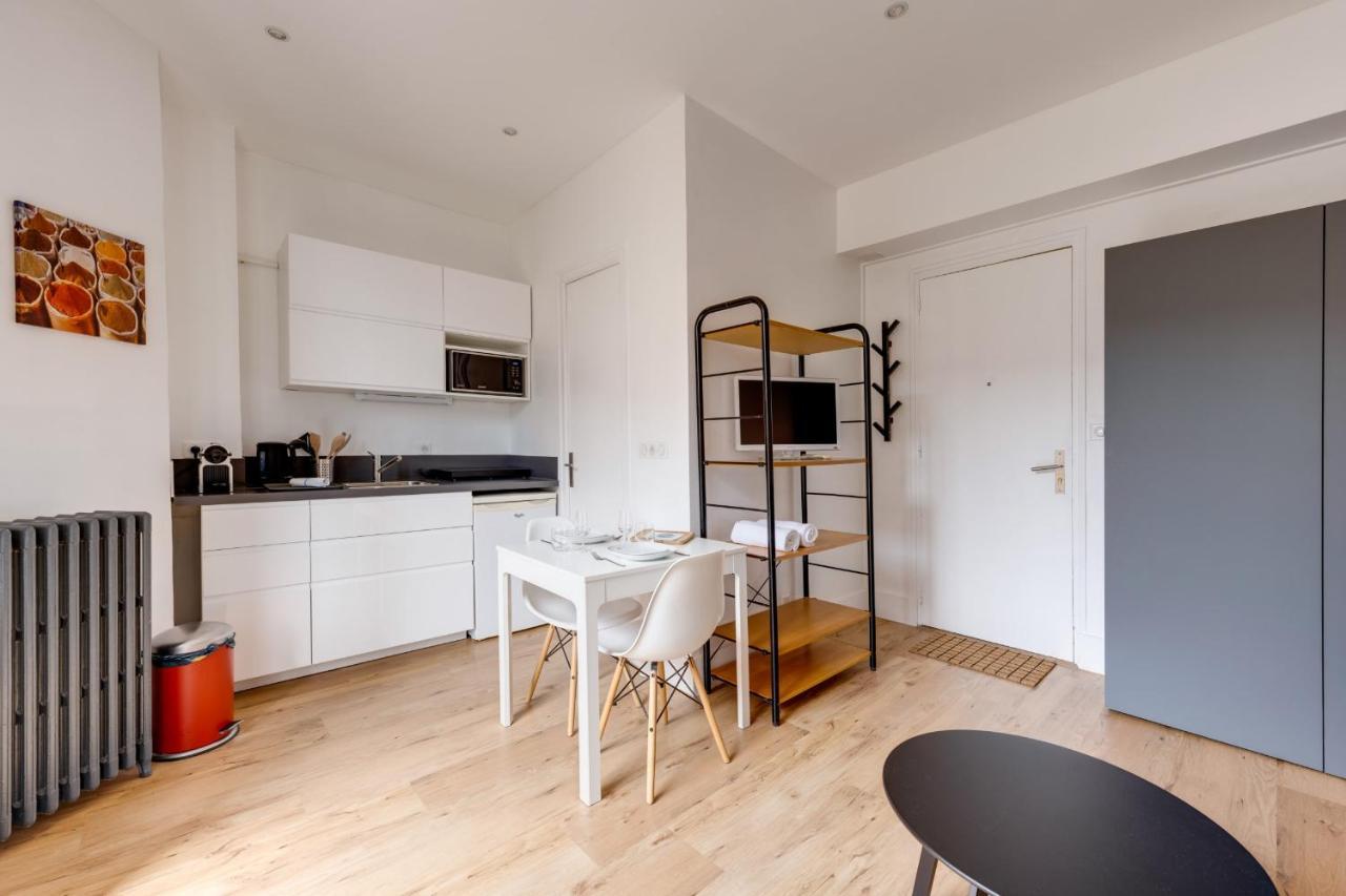Le Mont Blanc - Charming T1 Ideal For 2 People With Balcony Annecy Eksteriør bilde